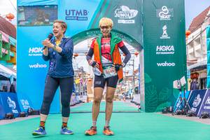 BIB: 5045
                            <button type="button" onclick="openModal(21779242)" class="btn btn-primary btn-sm float-right btn-popup" data-toggle="modal" data-target=".modal-high-quality">
                        <i class="fas fa-shopping-cart"></i> Add to Cart
                    </button>
                                            <button type="button" onclick="isThisMe(21779242, true)" class="btn btn-success btn-sm float-right btn-popup btn-isme hidden" data-toggle="tooltip" data-placement="bottom" title="นี่คือรูปของคุณใช่ไหม คลิกที่นี่เพื่อเอาเข้าอัลบั้ม">
                        <i class="fas fa-plus"></i> Add to album
                    </button>
                    <button type="button" onclick="isThisMe(21779242, false)" class="btn btn-warning btn-sm float-right btn-popup btn-isnotme hidden">
                        <i class="fas fa-ban"></i> Remove from album
                    </button>